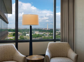 DoubleTree by Hilton Washington DC – Crystal City